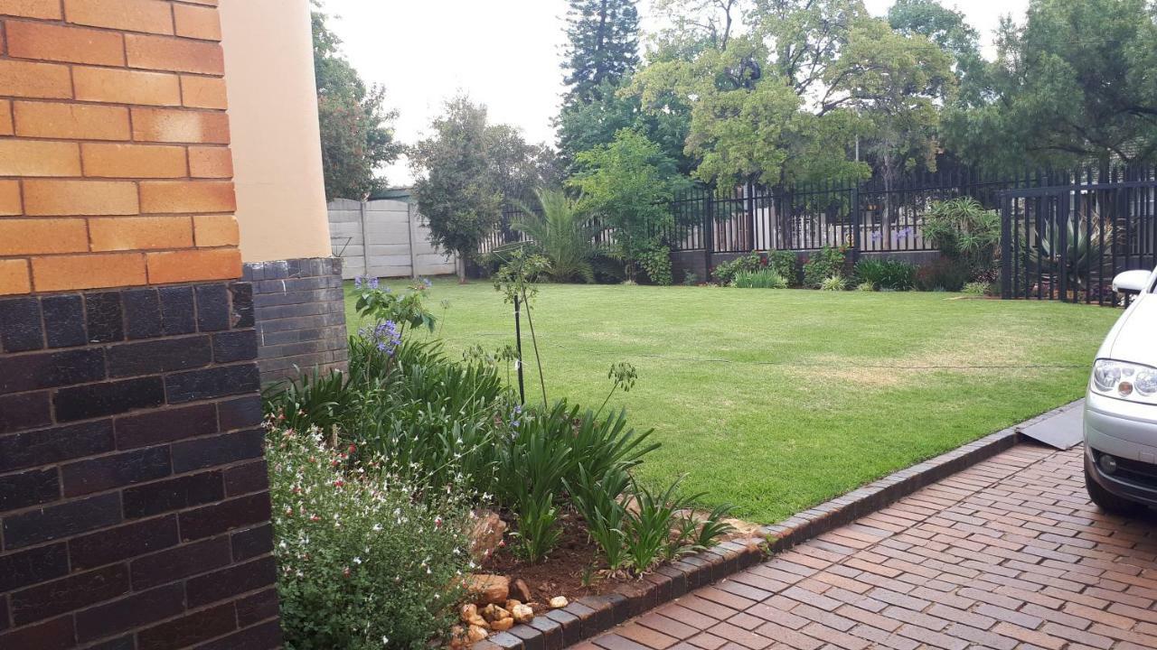 Signature@44 Johannesburg Buitenkant foto